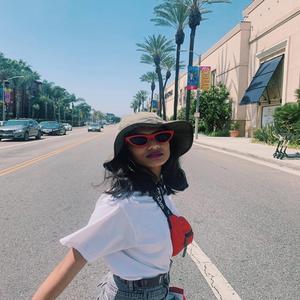 kick it on the weekend (feat. JXXDED)