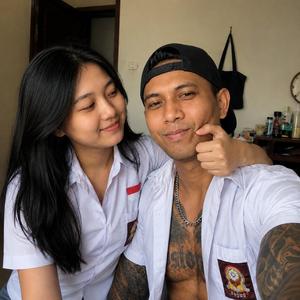 KOST BARENG