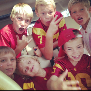 Reggie Bush (feat. PABLOTAMA)