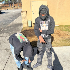 FREESTYLE #FREE MAS (feat. 20F Ty)