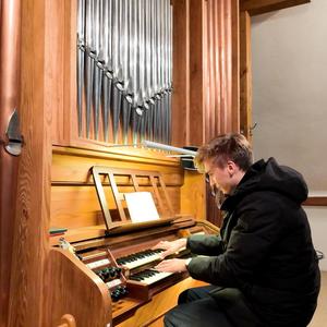 Harmonizations on 'Jesus Christ Is Risen Today'