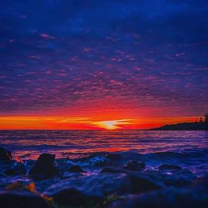 На рассвете, на закате