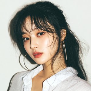 그러려니 살았지