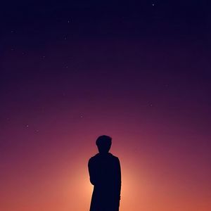 拥抱在凌晨三点的信号