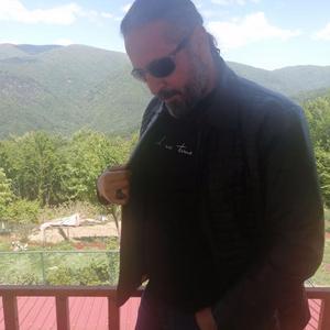 Ben Sana Muhtacım