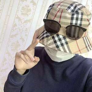 礼物公仔（翻自 深七）