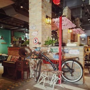 我们耕耘在海角天涯（热作两院校歌）