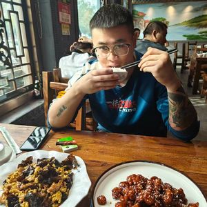 许昊龙姜承錄NK被发现两人在一起的甜蜜故事