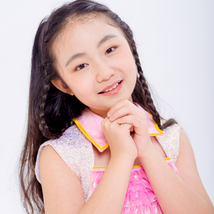 爆竹一声大地春