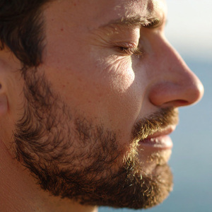 Melodas Delicadas Que Susurran Descanso