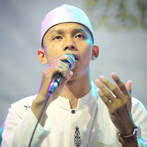 Astaghfirullah & Hayyul Hadi (Live)