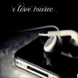 my novocaine (feat. BayNay)