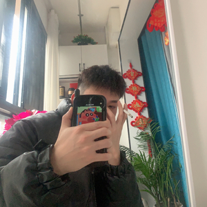 Έλα κοντά μου.