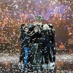 Cailin Russo-Phoenix (remix)（路人甲 R. O. G. remix）