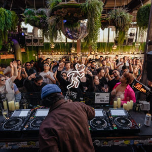 TEEDRA MOSES - BE YOUR GIRL (EYEZIC FLIP)