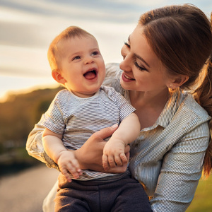 El Risa De Pequeñas Manos