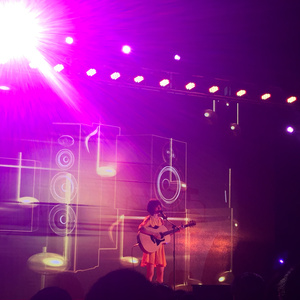 不被拥抱的风景也会孤独