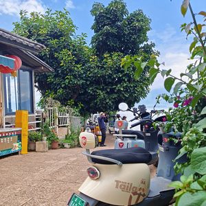 月汀里 (Feat.ee.Are)