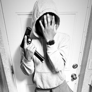 WhoJmoney (feat. 1lil9)