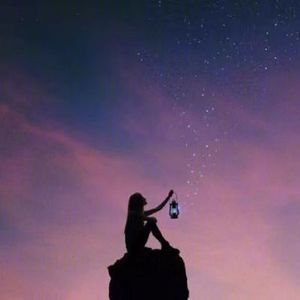 烟火向往星空 伴奏