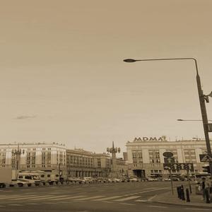 With Ya Face (feat. LilMound)