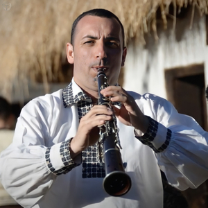 Învârtită Din Alțâna