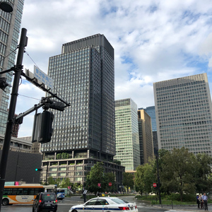 光と影～昼下がりの街風景