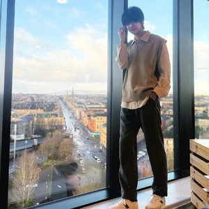 まだここにいる