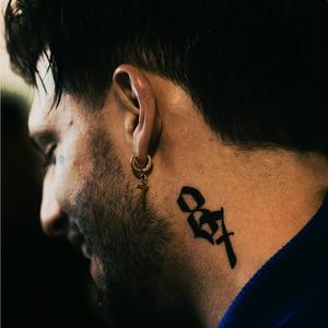 Vampire (feat. CV & Rivolver)