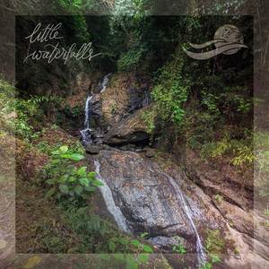 Little Falls in Anton Valley, Panama (loopable)