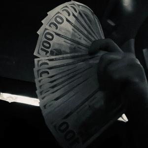 StepBaxk (feat. Davvbreadyy)