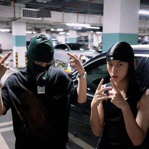 炽热的蝴蝶也烫手