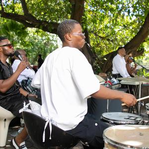 Holy rend!tion (feat. Nkuli & ZanoThando)