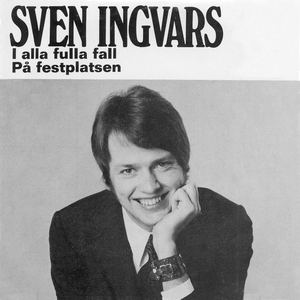 På festplatsen
