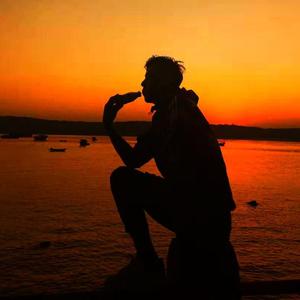 你离开后，我哭了！