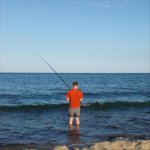 Сонце Світить