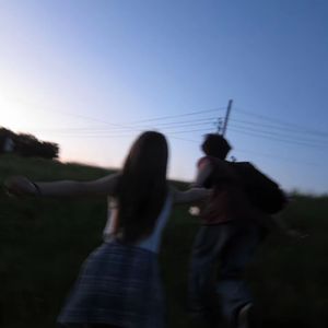 很喜欢你 但回不去了