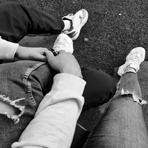 Убегая от чувств