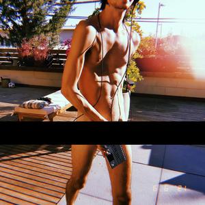 בארץ האינסוף