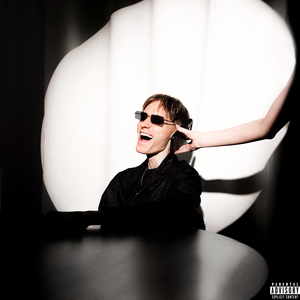 ЗВЕЗДЫ В ЗОЛОТОЙ ОПРАВЕ