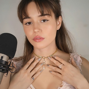 Super Tingly Nails