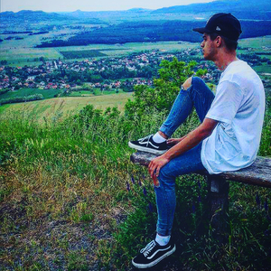 Pluto - Kár Volt Megismerni