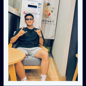 Small town king小镇的王 （prod By 风味茄紫少喝酒）