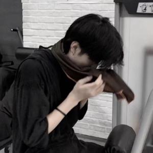 我们不该这样的