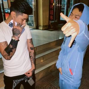 昆明小伙爱得吃