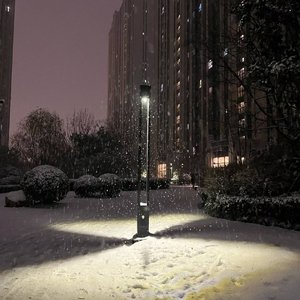 人和人的缘分，不是一场不出门就能避开的雨