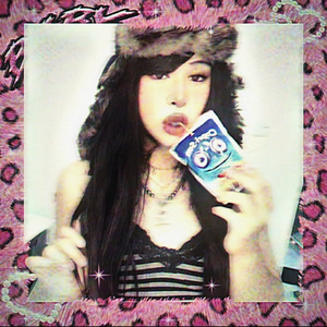 All Around The World (La La La)