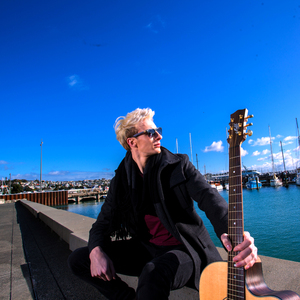 远走高飞（Cover 小文）