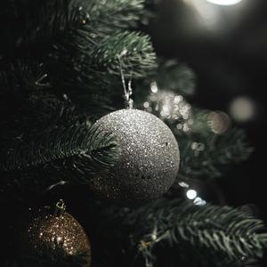 诙谐幽默轻松 尴尬