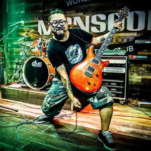 让自己悔过 伴奏